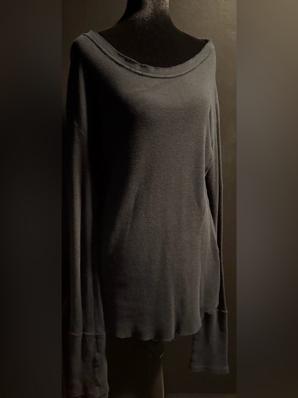 NOCTEX Knit Thumbhole Top